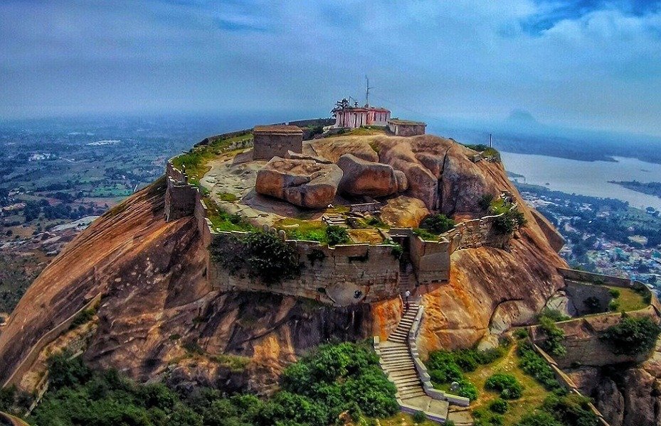 Gudibande Fort: Karnataka's Hidden Gem